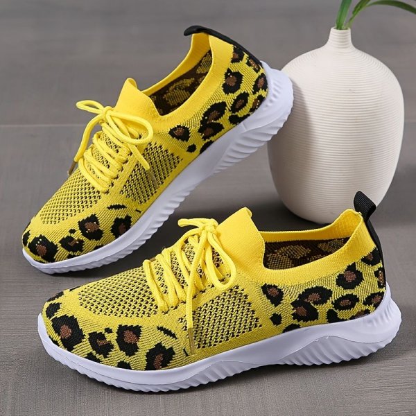 Women's Leopard Pattern Lace-up Running Shoes: Breathable & Lightweight Sneakers for Maximum Comfort!